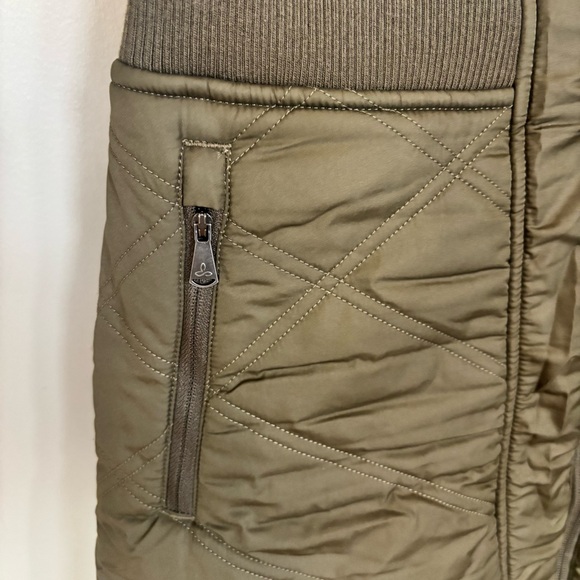 Prana Esla Green Fleece Lined Down Mini Skirt - size M - Picture 2 of 7